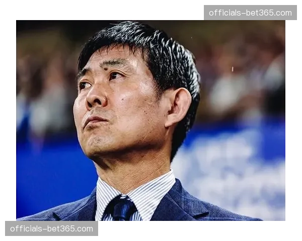 森保一详解日本队双线备战策略 堂安律获队长袖标引关注 森保一详解日本队双线备战策略 堂安律获队长袖标引关注