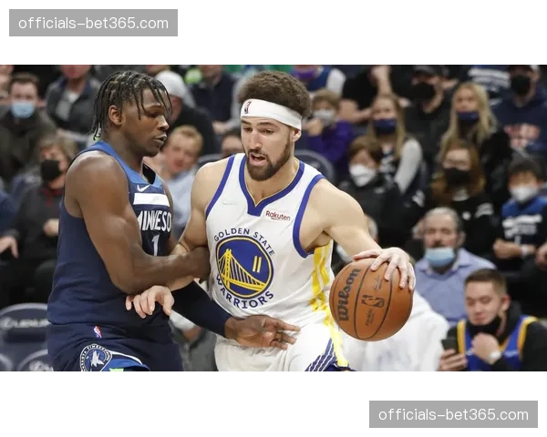 丹尼尔斯三分命中率18.6%联盟垫底 汤普森威廉姆斯同样效率低下 丹尼尔斯三分命中率18.6%联盟垫底 汤普森威廉姆斯同样效率低下